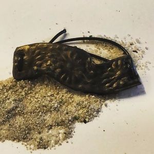 Craftsmanship waves bracelet